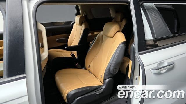 Kia Carnival 4세대 Prestige, 2023 11
