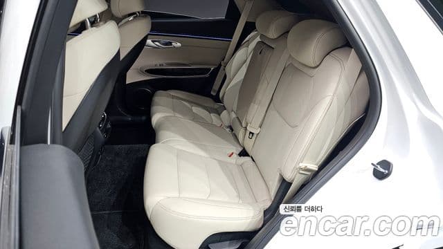 Genesis GV70, 2025 12