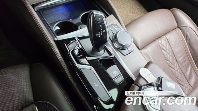 BMW 5시리즈 (G30) 530i xDrive Luxury Plus, 2018 9