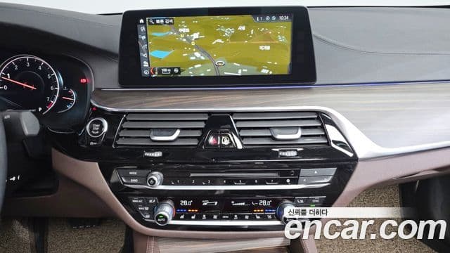 BMW 5시리즈 (G30) 530i xDrive Luxury Plus, 2018 15