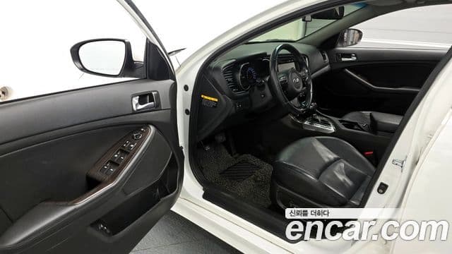 Kia The / новый New K5 Prestige, 2014 10