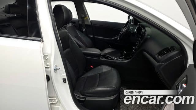 Kia The / новый New K5 Prestige, 2014 11