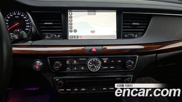 Kia All New K7 Prestige, 2016 16