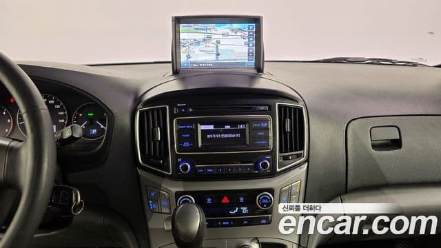 Hyundai Grand Starex Modern Special, 2017 17