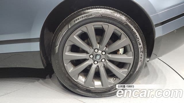 Land Rover Range Rover Velar 3.0 D300 R-Dynamic SE, 2018 все фото