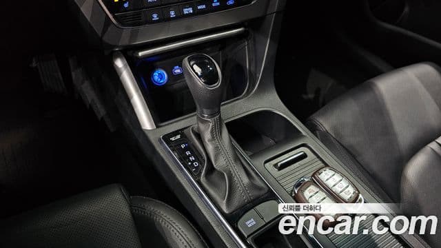 Hyundai LF Sonata гибрид Smart, 2016 9