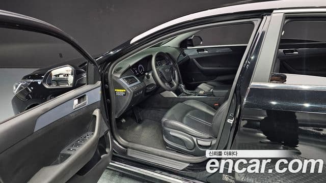 Hyundai LF Sonata гибрид Smart, 2016 11