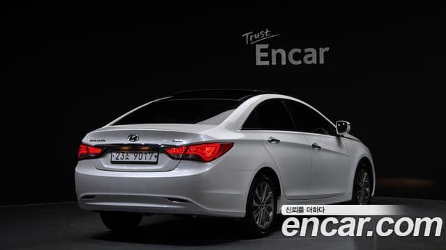 Hyundai Sonata The / новый 브릴리언트 Modern, 2013 2