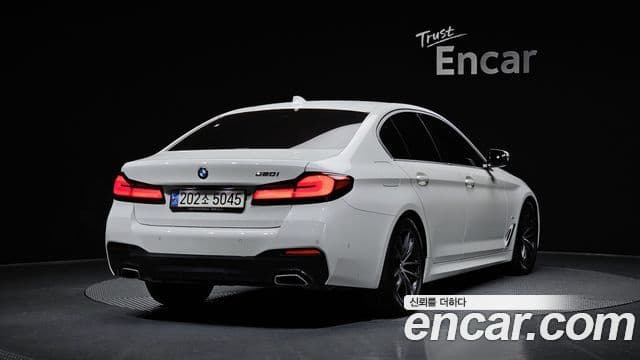 BMW 5시리즈 (G30) 520i M Sport, 2023 2