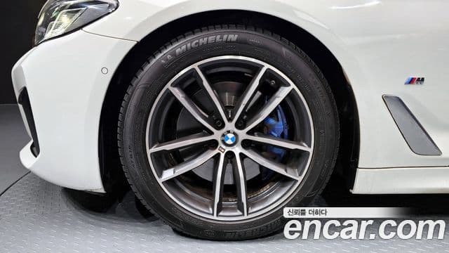 BMW 5시리즈 (G30) 520i M Sport, 2023 все фото