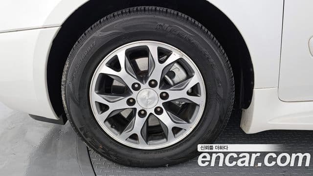 Kia Carnival R Premium, 2013 все фото