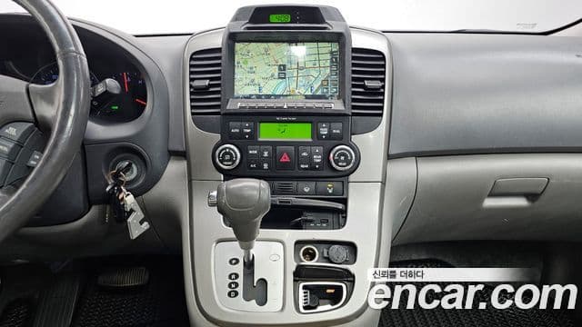 Kia Carnival R Premium, 2013 13