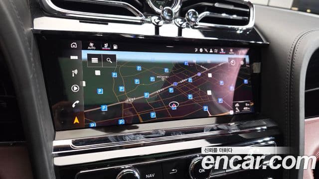 Bentley Bentayga 4.0 V8, 2022 14