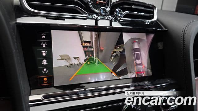 Bentley Bentayga 4.0 V8, 2022 15