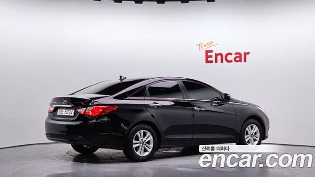 Hyundai YF Sonata LPI top, 2012 2