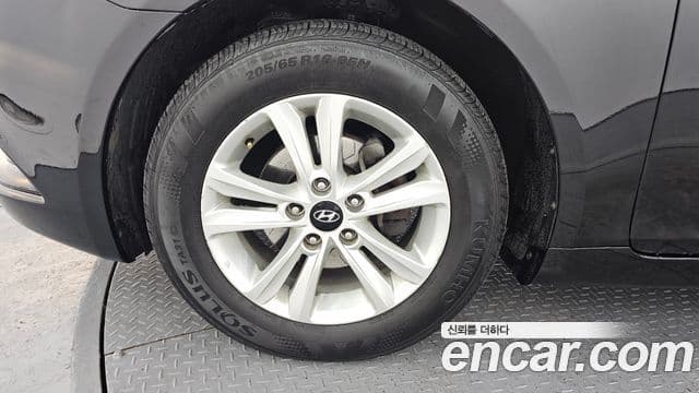 Hyundai YF Sonata LPI top, 2012 все фото