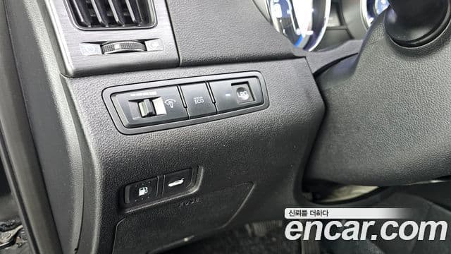 Hyundai YF Sonata LPI top, 2012 13