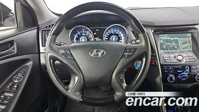Hyundai YF Sonata LPI top, 2012 14