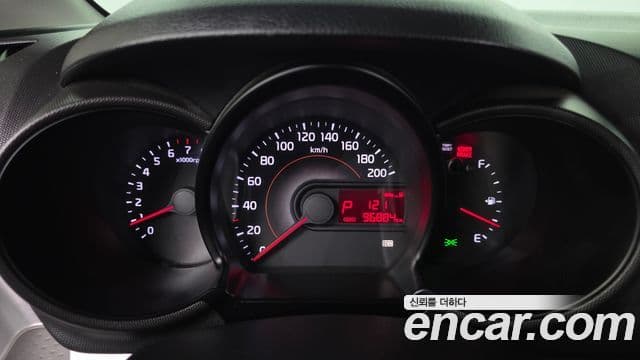 Kia Ray фургон /, 2017 8