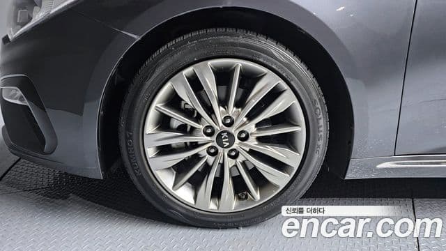 Kia The / новый New K5 2세대 Noblesse, 2019 все фото