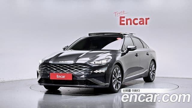 Kia K8 Signature, 2023 1