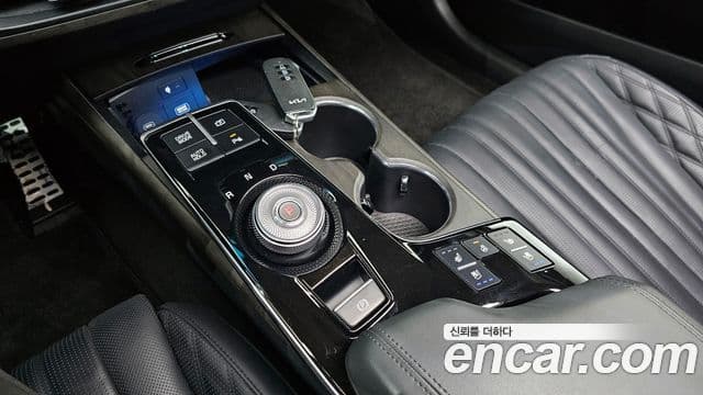 Kia K8 Signature, 2023 9