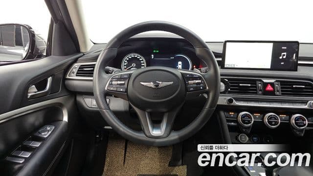 Genesis The / новый New G70, 2021 13