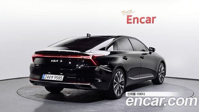 Kia K8 Signature, 2022 2