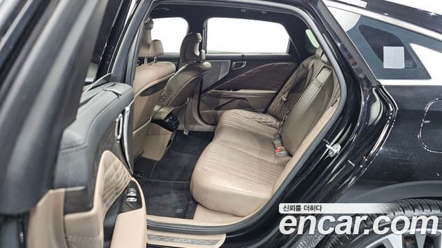 Kia K8 Signature, 2022 11