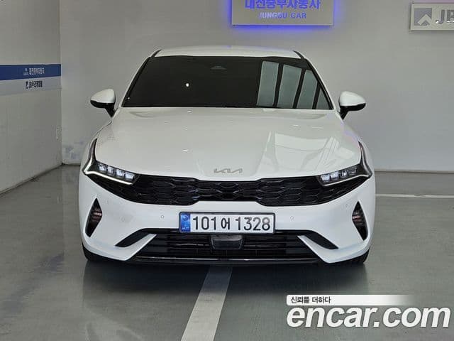 Kia K5 гибрид 3세대 Prestige, 2023 2