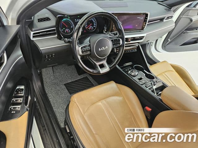 Kia K5 гибрид 3세대 Prestige, 2023 8