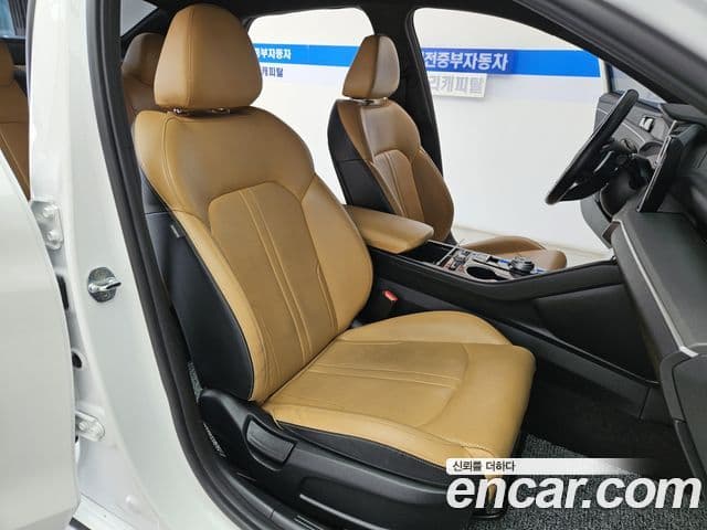 Kia K5 гибрид 3세대 Prestige, 2023 9