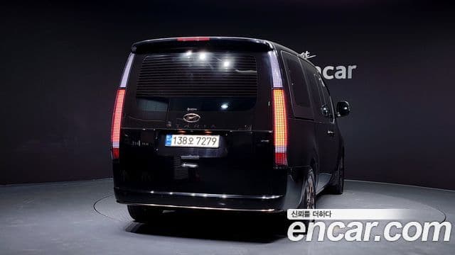 Hyundai Staria Inspiration, 2022 4