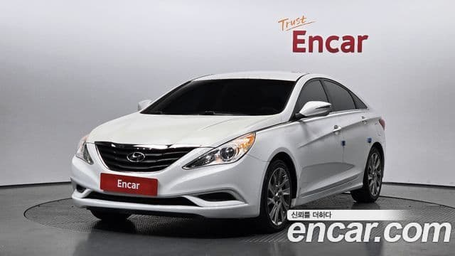 Hyundai YF Sonata экспортная версия, 2011 1