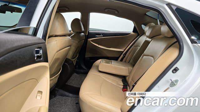 Hyundai YF Sonata экспортная версия, 2011 12