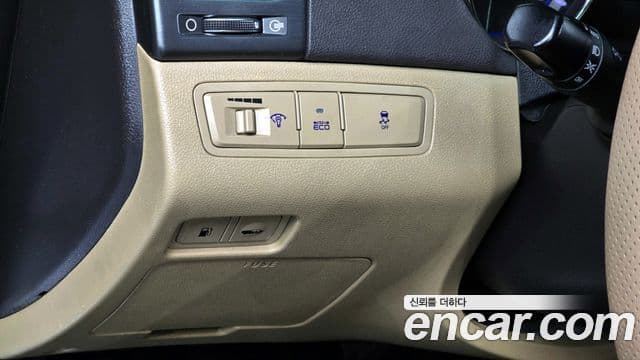 Hyundai YF Sonata экспортная версия, 2011 14