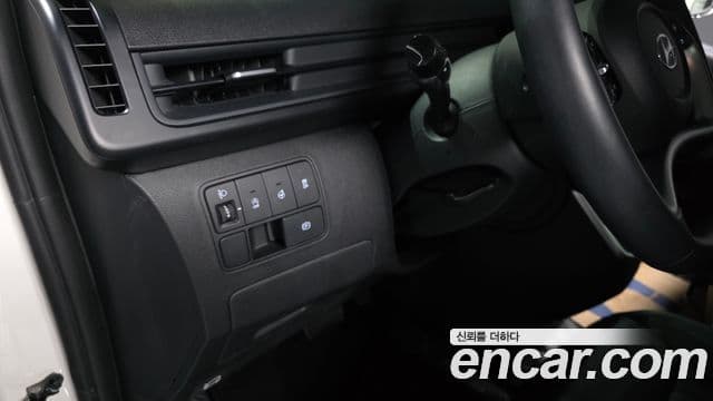 Hyundai Staria Modern, 2023 14