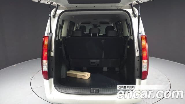 Hyundai Staria Modern, 2023 20