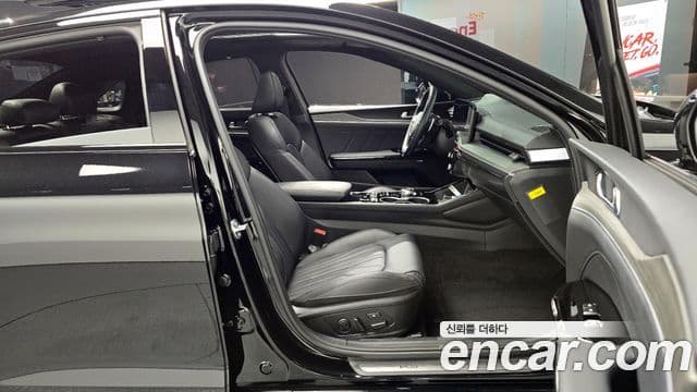 Kia The / новый New K5 3세대 Signature, 2025 11