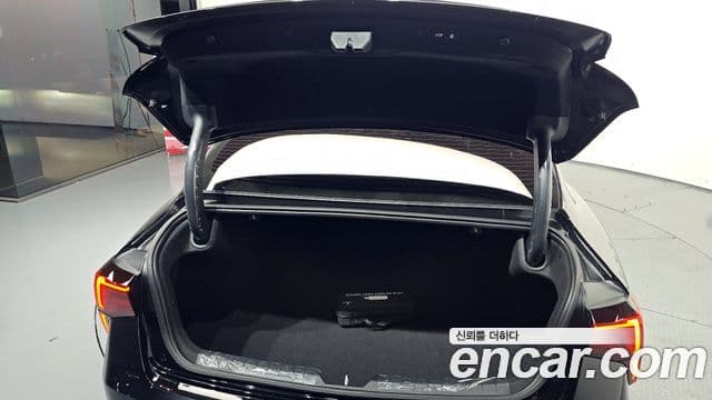 Kia The / новый New K5 3세대 Signature, 2025 20