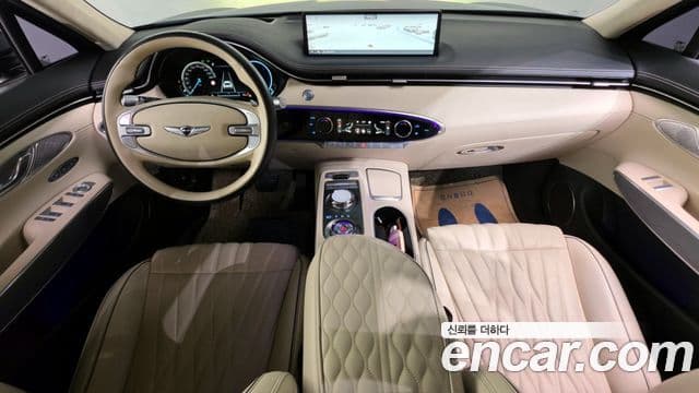 Genesis GV70, 2023 7