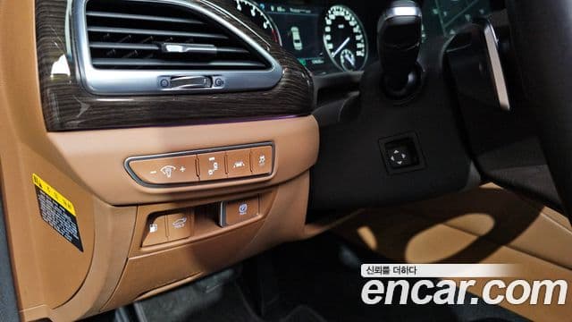 Genesis G90 Luxury, 2021 18