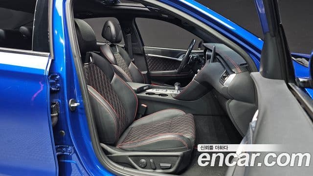 Genesis G70 Supreme, 2018 10