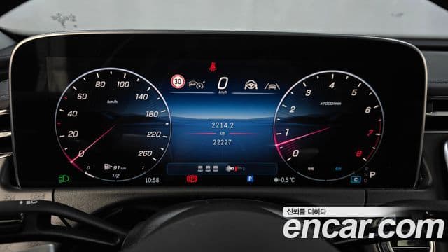 Mercedes-Benz E-класс W214 Avantgarde, 2024 8