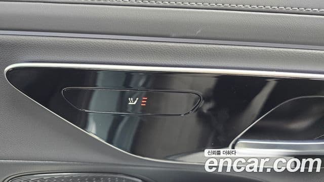 Mercedes-Benz E-класс W214 Avantgarde, 2024 19