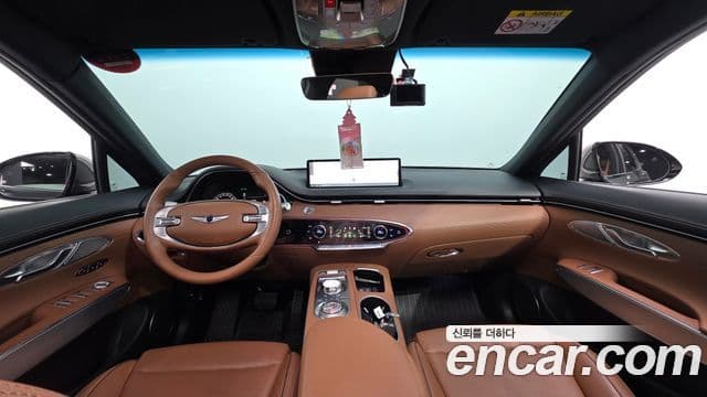 Genesis GV70, 2023 1