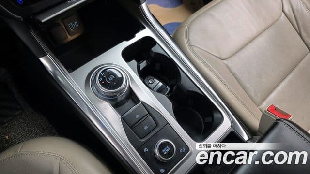 Ford Explorer 6세대 2.3 Limited 4WD, 2020 9