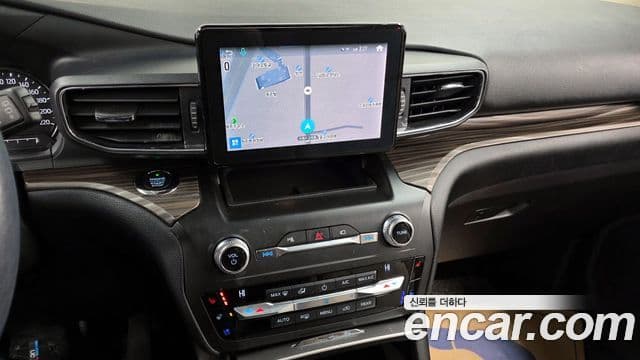 Ford Explorer 6세대 2.3 Limited 4WD, 2020 14