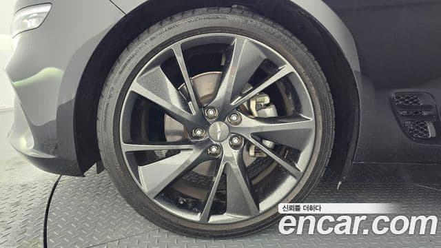 Genesis The / новый New G70, 2021 все фото