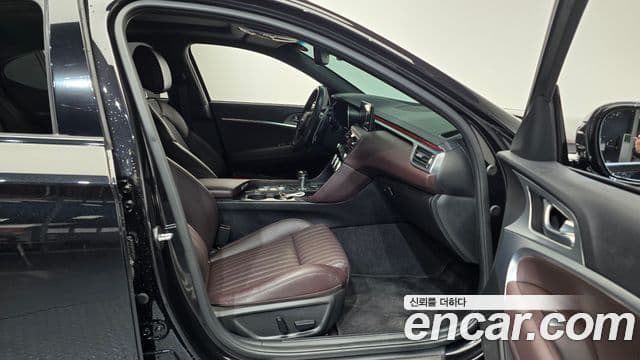 Genesis The / новый New G70, 2021 11